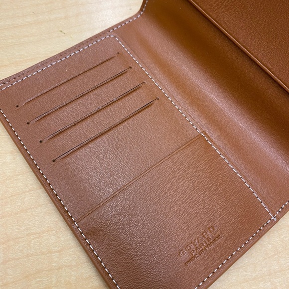 Goyard Black and Brown Passport Holder - Picture 9 of 10